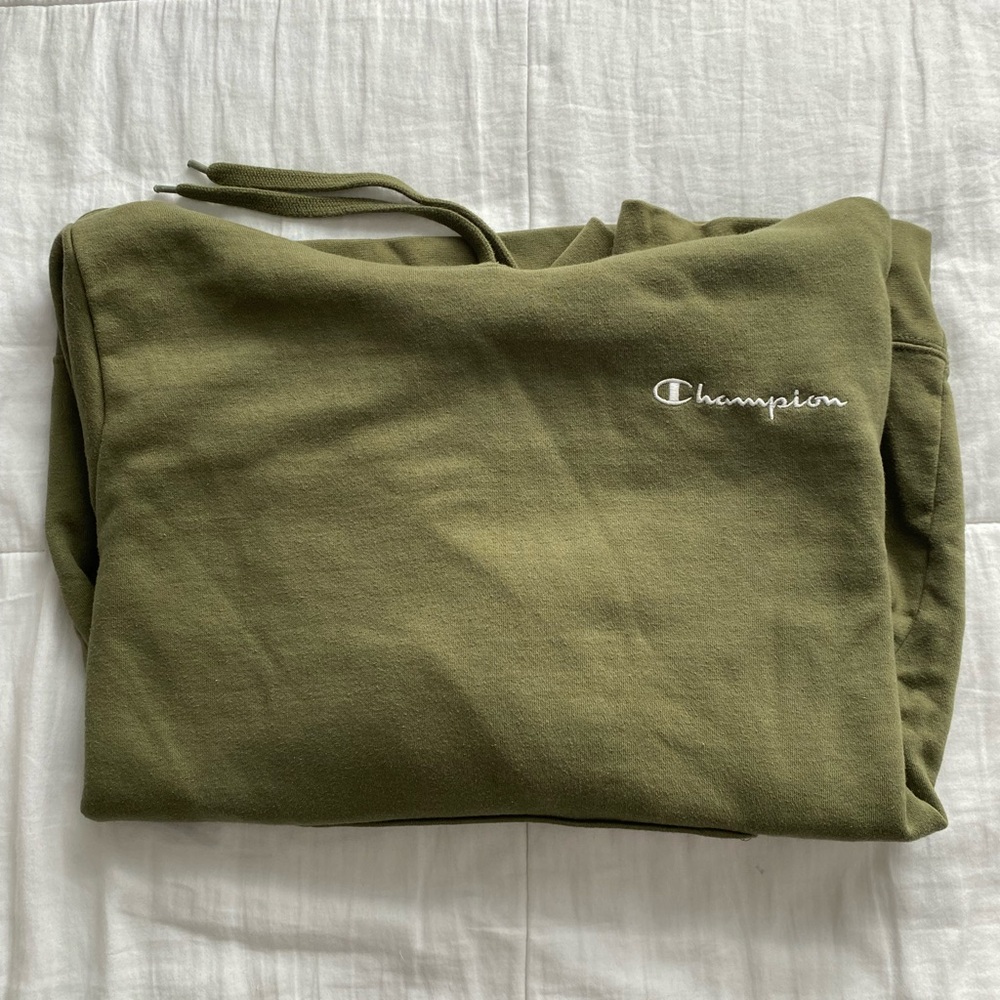 Green champion hoodie